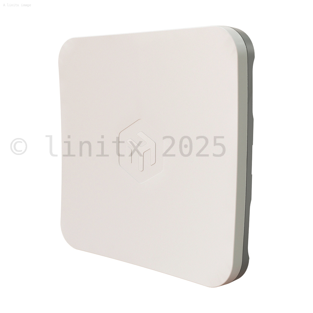 Mikrotik outdoor wireless CPE DISC Lite5 ac 21 dBi dual chain antenna with 5GHz 802.11a/n/ac 716 MHz CPU 256 MB RAM and 1x Gigabit Ethernet port 2-UNI Mikrotik SXTsq 5ax Outdoor WiFi 6 CPE - SXTsq-5axD